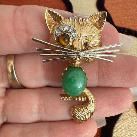 Vintage 14K Gold Winking Cat Pendant Brooch with Gemstones - Picture 3 of 14